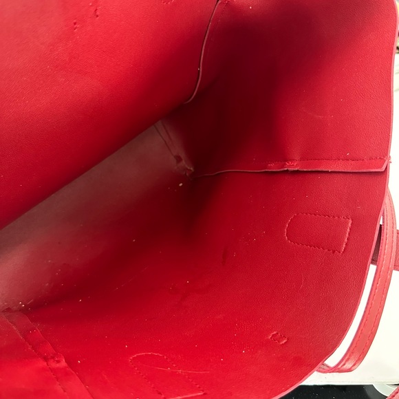 Red vegan leather shoulder Bag tote - Picture 6 of 6